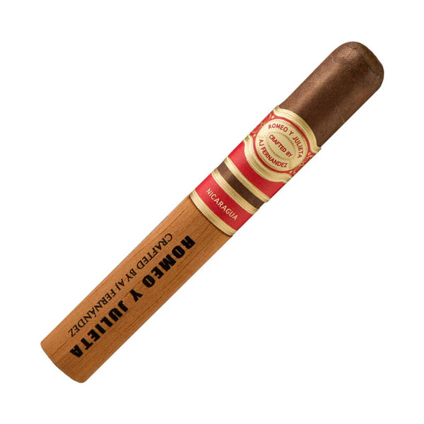Romeo y Julieta Crafted by Aj Fernandez Toro