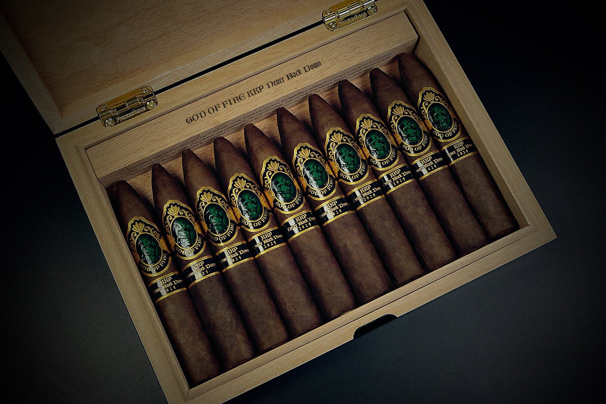 God of Fire KKP Never Back Down Piramide 58 – Pyramid Cigars