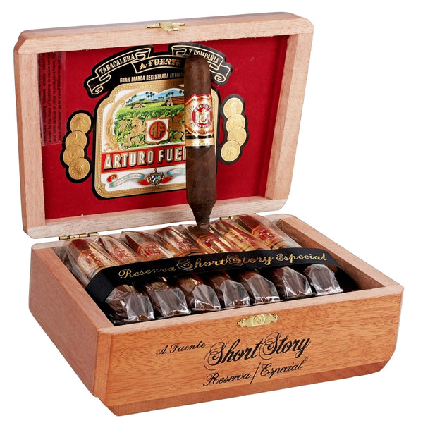 Arturo Fuente Hemingway Short Story (Perfecto) (4.0" x 49) - Cameroon