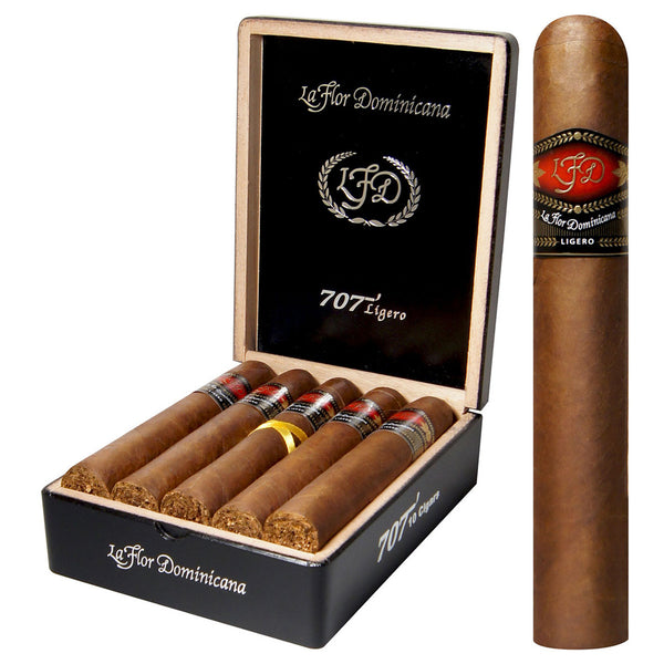 La Flor Dominicana 707 Ligero