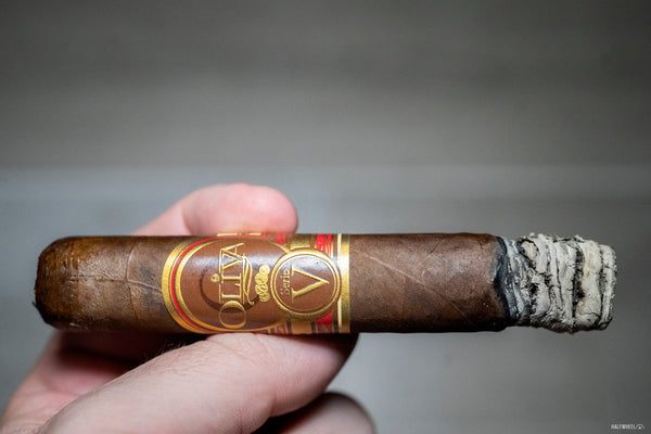 Oliva Connecticut Reserve Robusto Individually Humidified In Stock