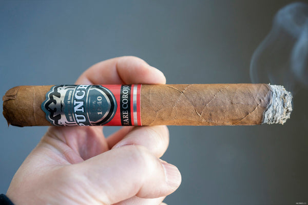 Punch Rare Corojo 25th Anniversary Toro (6.0" x 54)