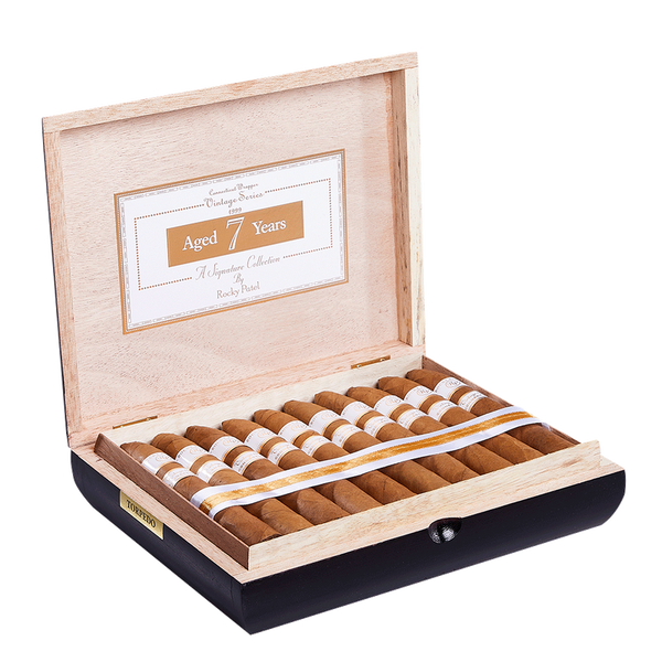 Rocky Patel Vintage 1999 Connecticut Toro (6.5" x 52)