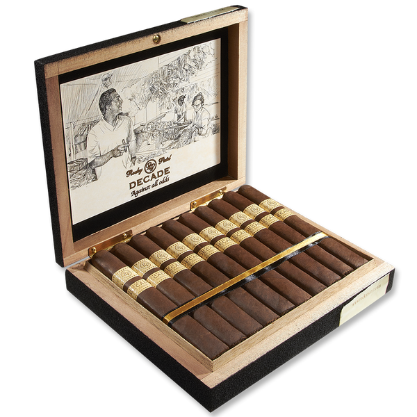 Rocky Patel Decade Torpedo (6.5" x 52)