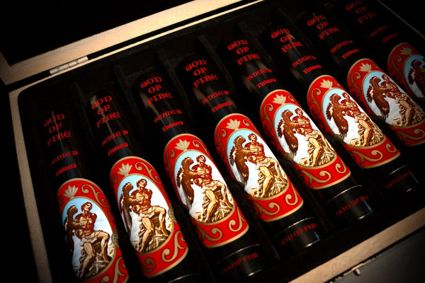 God of Fire Serie B  Robusto Tubo