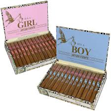 Arturo Fuente Breva Royale - It's A Boy 5.5" x 42