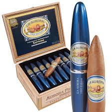La Aurora Preferidos SAPPHIRE (No. 2 Tubos) (5.0" x 54) - Connecticut