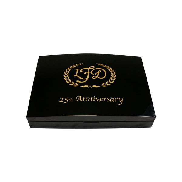 La Flor Dominicana 25th Anniversary Churchill